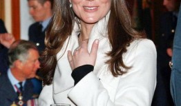 英国女王威廉王子爆料视频